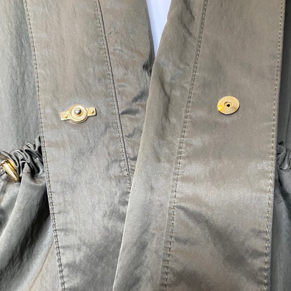 Gallery Waterproof Jacket - Picture 8 of 8